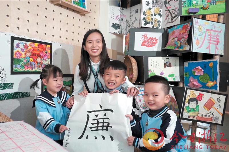 温州市瓯海区幼儿开展“童心画廉”活动 何仁友摄